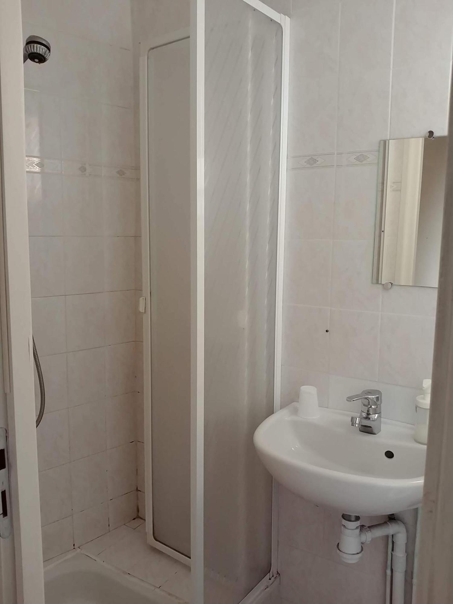 Gite Pilpoil Sault-de-Vaucluse Room photo